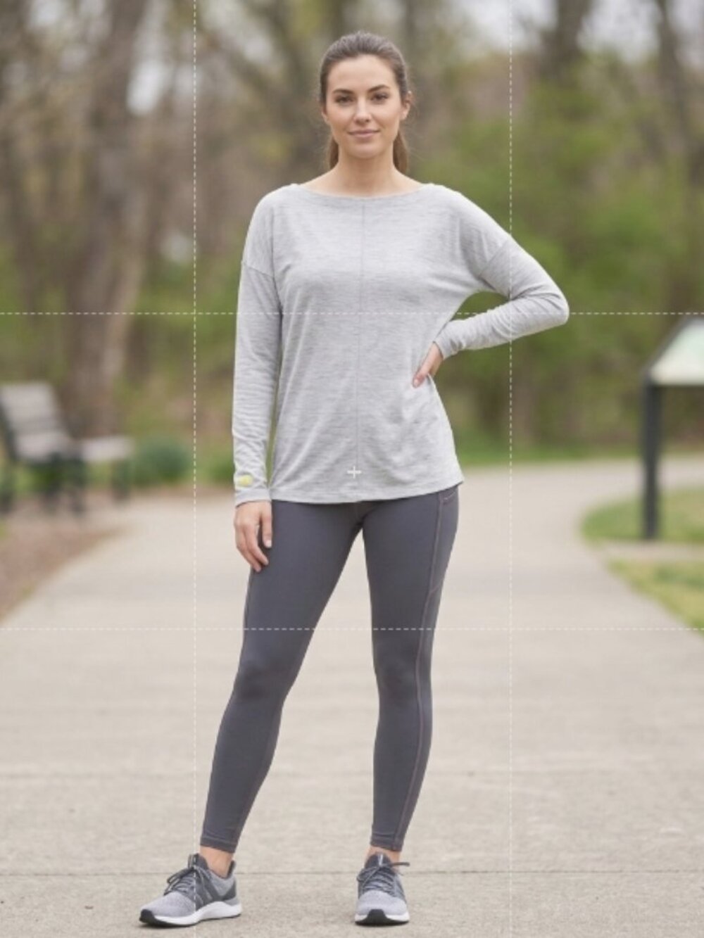 C22 The North Face Women’s Gray Long Sleeve Top, Medium, Pre-owned